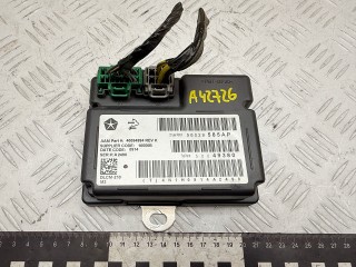 блок комфорта Jeep Cherokee 5 поколение 2016, 2.0 л., EBT, дизель, АКПП, внедорожник 5 дв., 56029585AP, 50049380, 40094884