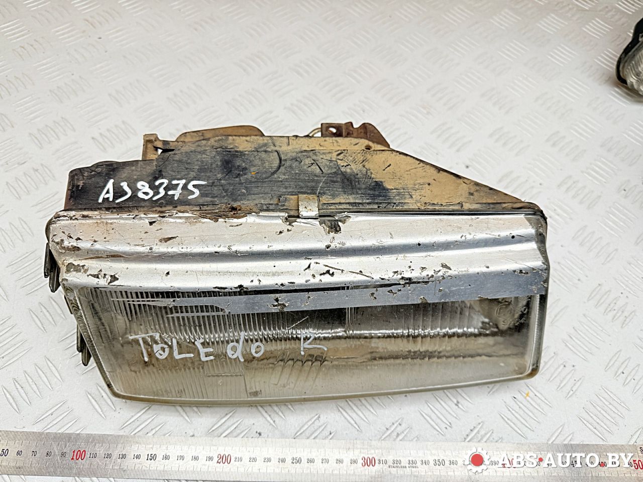 фара правая SEAT Toledo 1 поколение 1995, 4451101R - фото №1