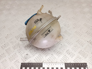 бачок расширительный Volkswagen Passat B6 2010, 1.4 л., CDGA, бензин, АКПП, универсал, 1K0121407A