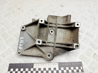 кронштейн компрессора кондиционера Audi A6 4B/C5 1997, 1.9 л., AFN, дизель, МКПП, седан, 028260885A