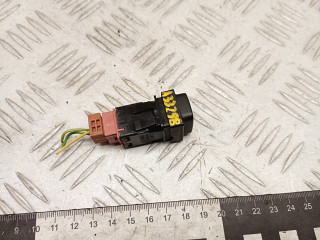 кнопка открытия лючка топливного бака Citroen C4 Picasso 1 поколение 2011, 1.6 л., 9HZ (DV6TED4), дизель, правый руль, 96530658XT