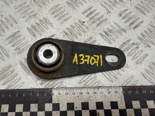 Кронштейн подрамника Citroen C5 2 поколение 2013, 2.0 л., RHH (DW10CTED4), дизель, МКПП, универсал, 350432