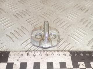 ответная часть (скоба) замка двери Nissan X-Trail T32 2014, 1.6 л., R9M, дизель, МКПП, полный подключаемый привод, правый руль