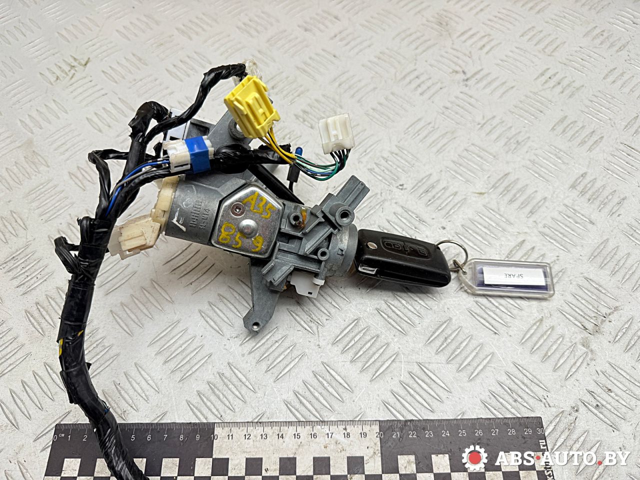 замок зажигания Peugeot 4007 1 поколение 2011, 2.2 л., 4HN (DW12MTED4), дизель, МКПП, внедорожник 5 дв., правый руль, SLM14, 4162PE - фото №1