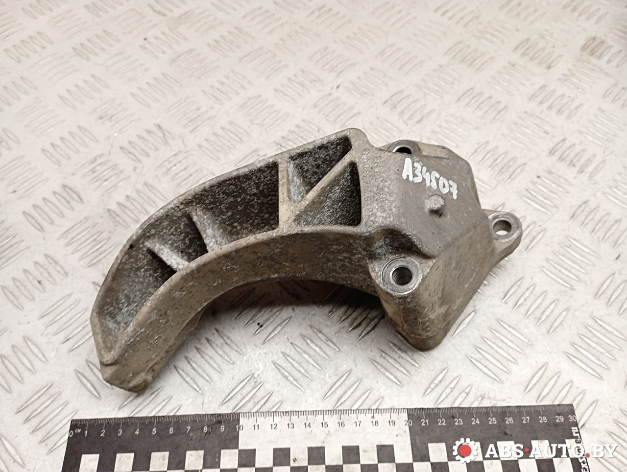 кронштейн КПП Mercedes-Benz A W169 2 поколение (2004-2008) 2005, 1.5 л., M 266.920, бензин, МКПП, хетчбэк 5 дв., правый руль, A1692410301 - фото №1