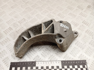 кронштейн КПП Mercedes-Benz A W169 2 поколение (2004-2008) 2005, 1.5 л., M 266.920, бензин, МКПП, хетчбэк 5 дв., правый руль, A1692410301