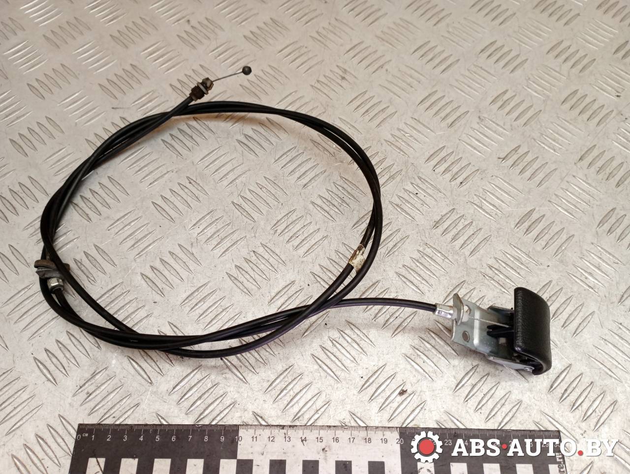 ручка открывания капота Peugeot 4007 1 поколение 2009, 2.2 л., дизель, МКПП, полный подключаемый привод, правый руль - фото №1