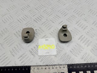 Крепление (крючок) солнцезащитного козырька Chrysler Voyager 4 поколение [рестайлинг] 2005, 2.8 л., ENR, дизель, АКПП, минивэн, VS9454, VE2070, 823134, 822573