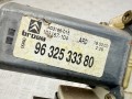 стеклоподъемник электрический задний правый Citroen C5 1 поколение [рестайлинг] 2005, 2.2 л., 4HX (DW12TED4/FAP), дизель, АКПП, хетчбэк 5 дв., 9632533380, 103167104, A03166015, 106211105 - фото №4