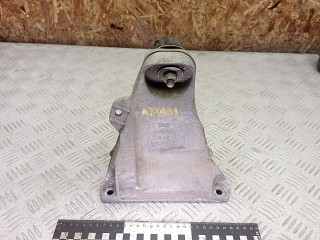 кронштейн двигателя Audi 80 8C/B4 1994, 2.0 л., бензин, 8A0199308