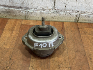 подушка крепления двигателя BMW X5 E53 [рестайлинг] 2005, 3.0 л., дизель, АКПП, внедорожник 5 дв., 675844401