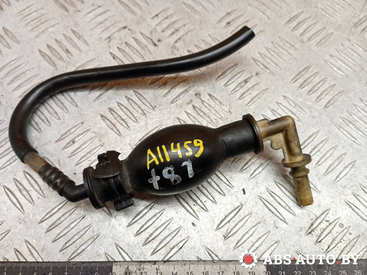 насос топливный ручной (подкачка) Peugeot 407 1 поколение 2006, 2.0 л., дизель, МКПП, седан - фото №1