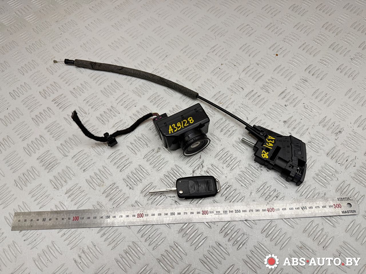 замок зажигания Volkswagen Phaeton 1 поколение 2006, 3.2 л., бензин, АКПП, 3D0905865E, 3D1857148DE - фото №1