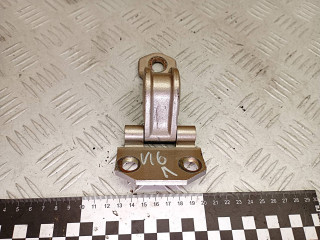 петля крышки багажника Mercedes-Benz M-Класс W163 [рестайлинг] W163 2004, 2.7 л., дизель, АКПП, внедорожник 5 дв., полный привод