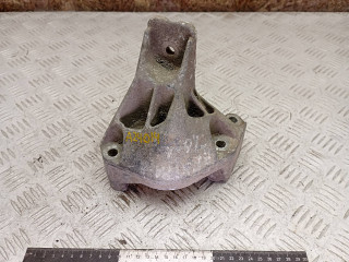 кронштейн двигателя Opel Vectra B 1998, 1.6 л., бензин, 90497255