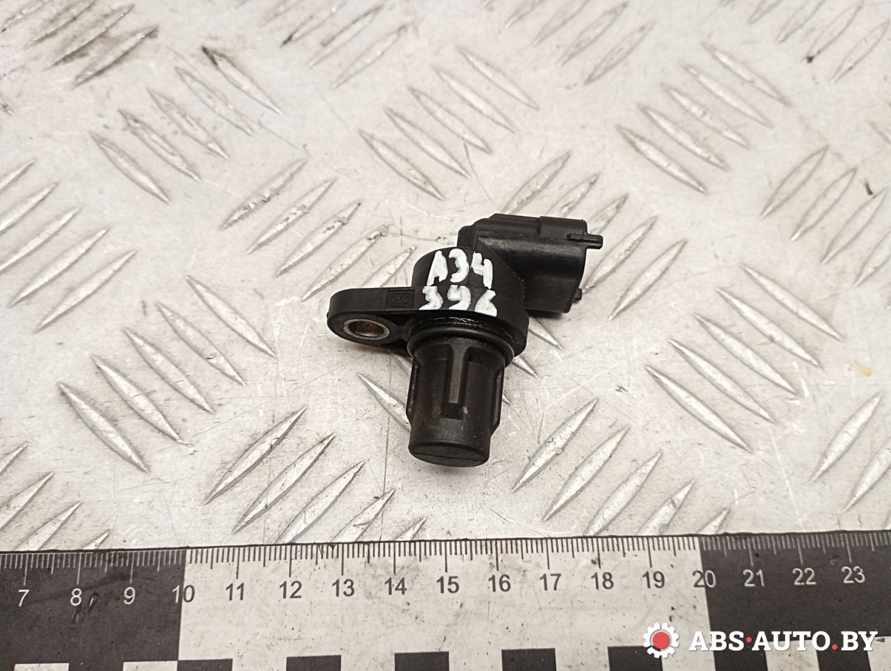 датчик распредвала Honda Civic 8 поколение 2008, 2.2 л., N22A2, дизель, МКПП, хетчбэк 5 дв., правый руль, 0281002906 - фото №1