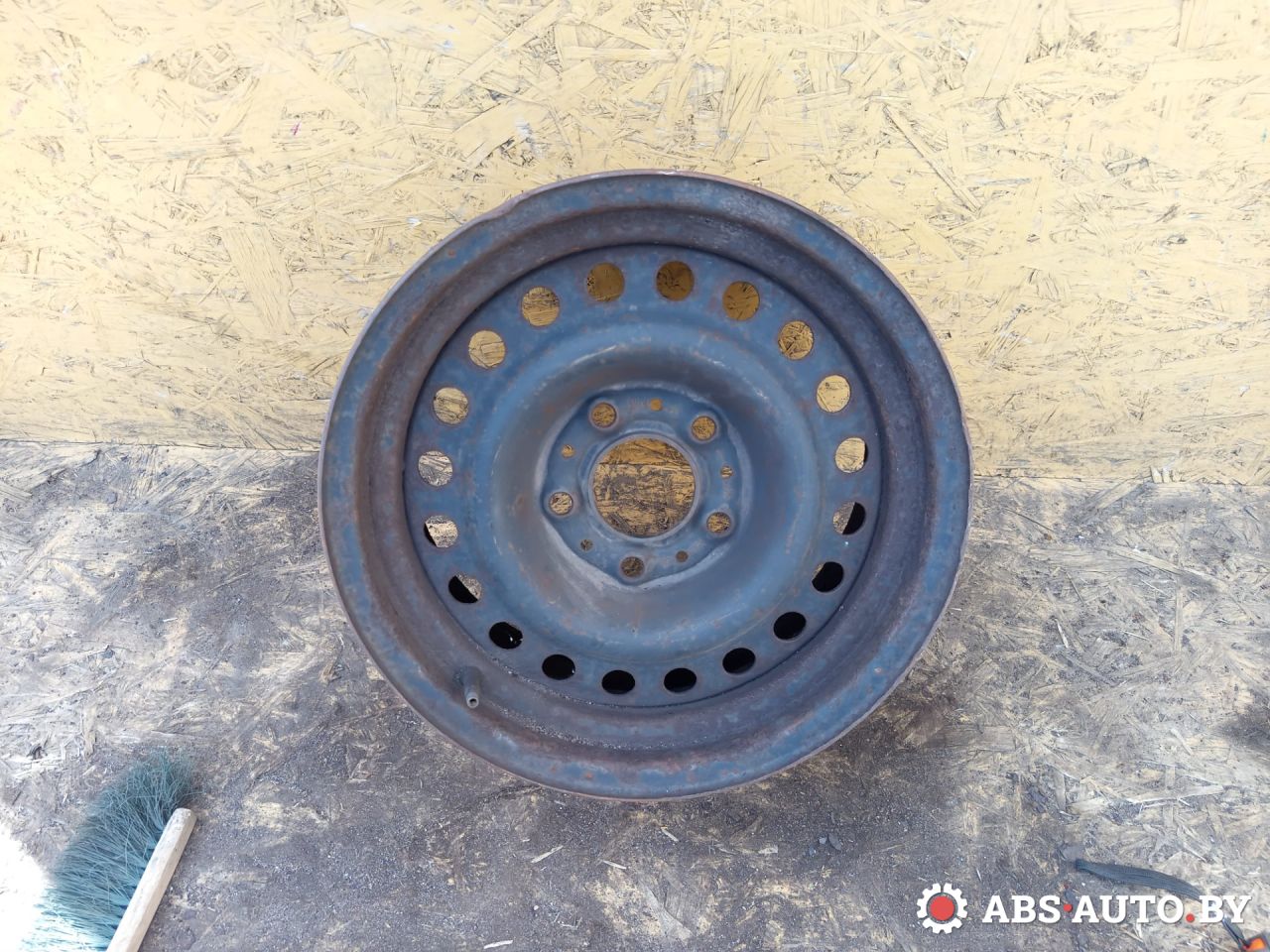 диск штампованный BMW 3 серия E36 1995 - фото №1