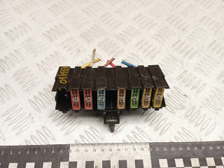 блок предохранителей Citroen C4 Picasso 1 поколение 2009, 1.6 л., 9HZ (DV6TED4), дизель, АКПП, правый руль, 9636079380