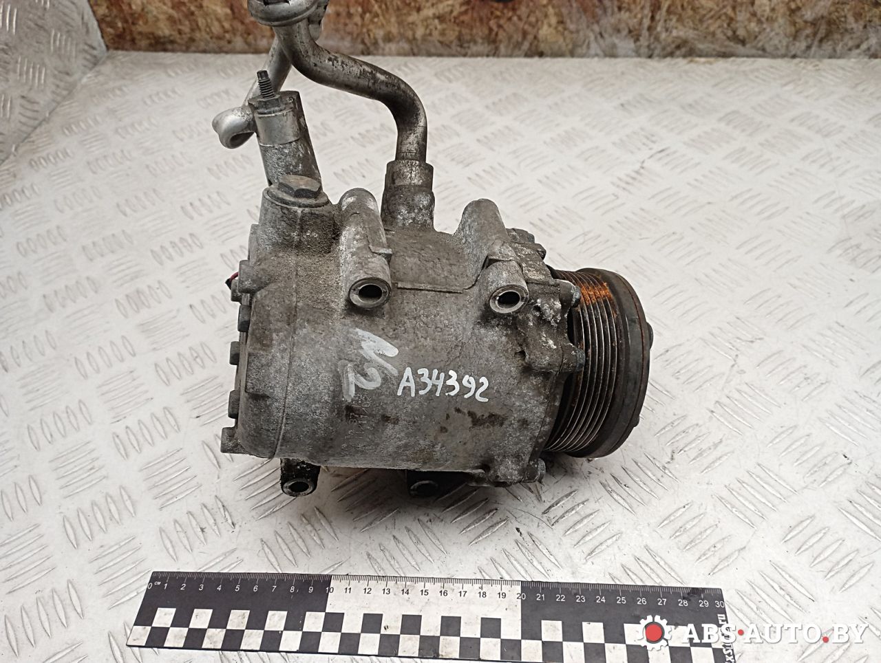 компрессор кондиционера Honda Civic 8 поколение 2008, 2.2 л., N22A2, дизель, МКПП, хетчбэк 5 дв., правый руль, 38800RSRE010M2, 38800RSRAE020, 38800RSRAE020M2, 38800RSRE01, 38800RSRE010, 38800RSRE02, 38800RSRE020M201, 38810RSRE01, 38810RSRE02, 241014, KCZ1014RK, KCZ1014YU, TRSE073432, TRSE073432A, TRSE074902, TRSE094902 - фото №1