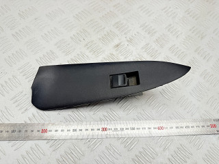 кнопка стеклоподъемника двери задней левой Toyota RAV4 3 поколение (XA30) 2007, 2.2 л., 2AD-FTV, дизель, МКПП, внедорожник 5 дв., 7427242010