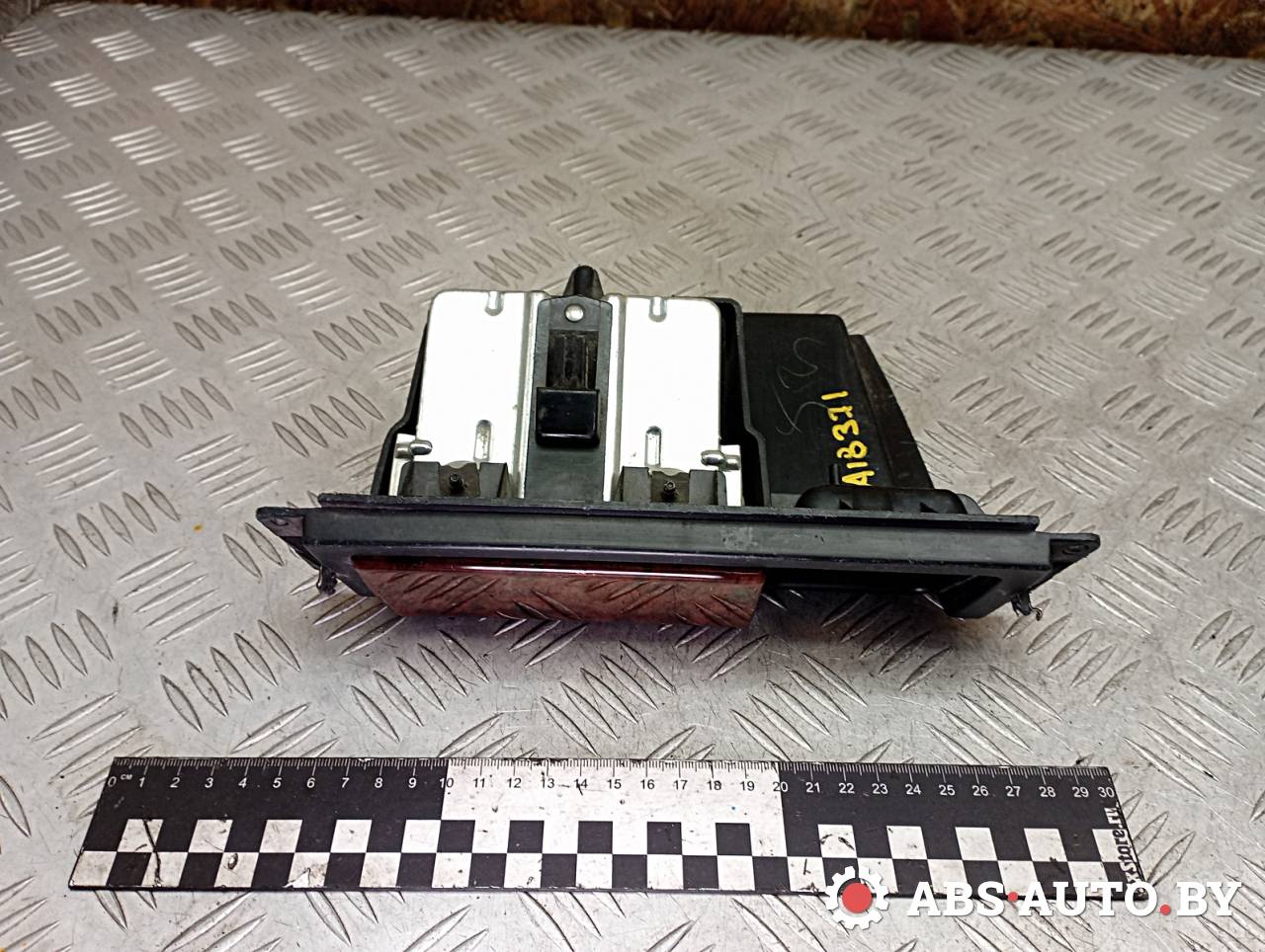 пепельница Rover 400 Series 2 поколение 1995, хетчбэк 5 дв. - фото №1