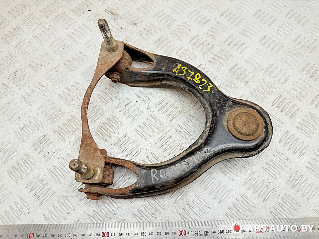 рычаг передний левый Rover 400 Series 2 поколение 1997, 1.6 л., бензин - фото №1