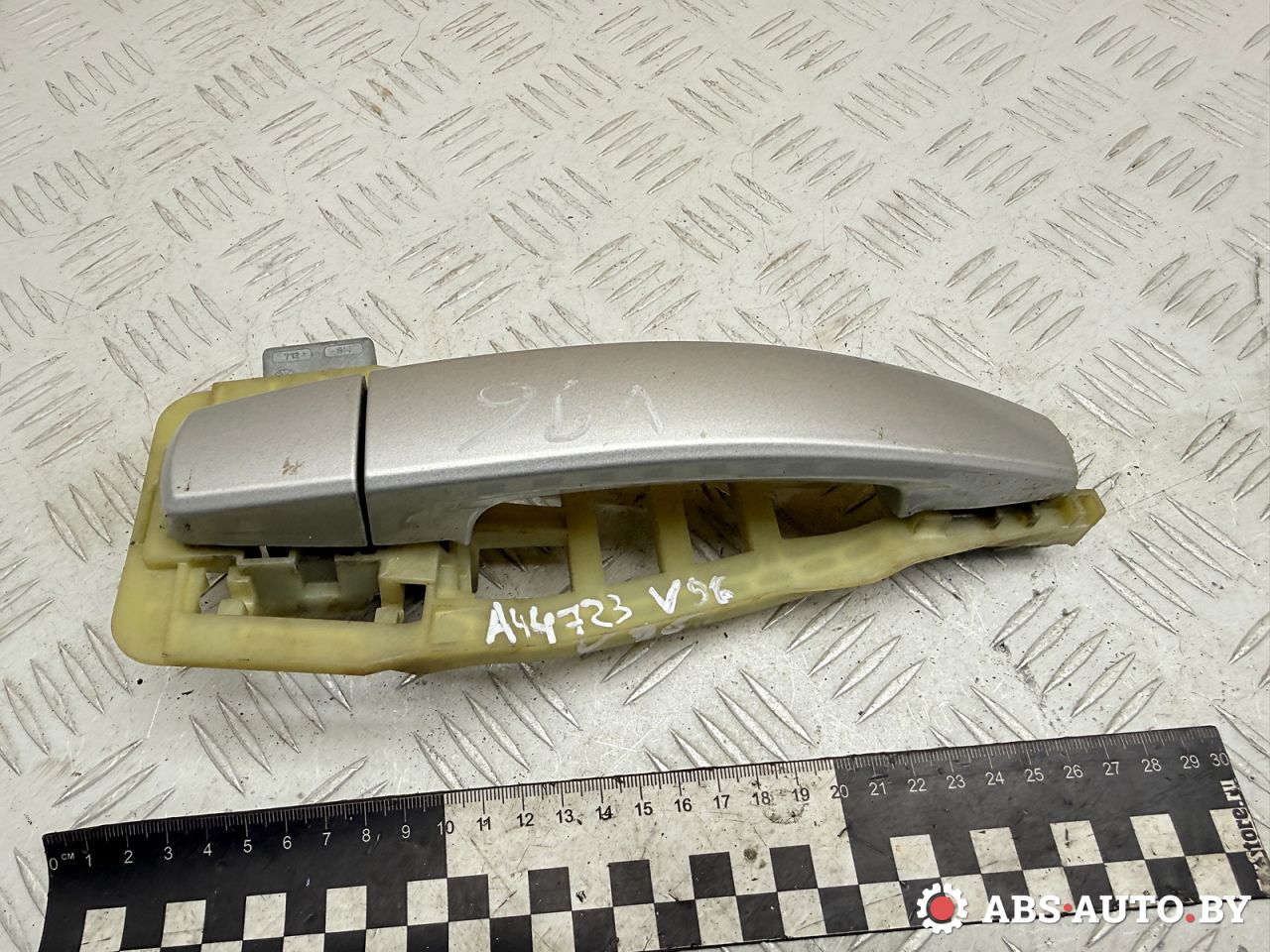 ручка наружная Opel Signum C 2004, 1.9 л., Z19DTH, дизель, МКПП, универсал, 9180128 - фото №1