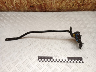 Кронштейн крепления бачка расширительного Toyota RAV4 2 поколение (XA20) [рестайлинг] 2005, 2.0 л., 1CD-FTV, дизель, МКПП, внедорожник 5 дв.