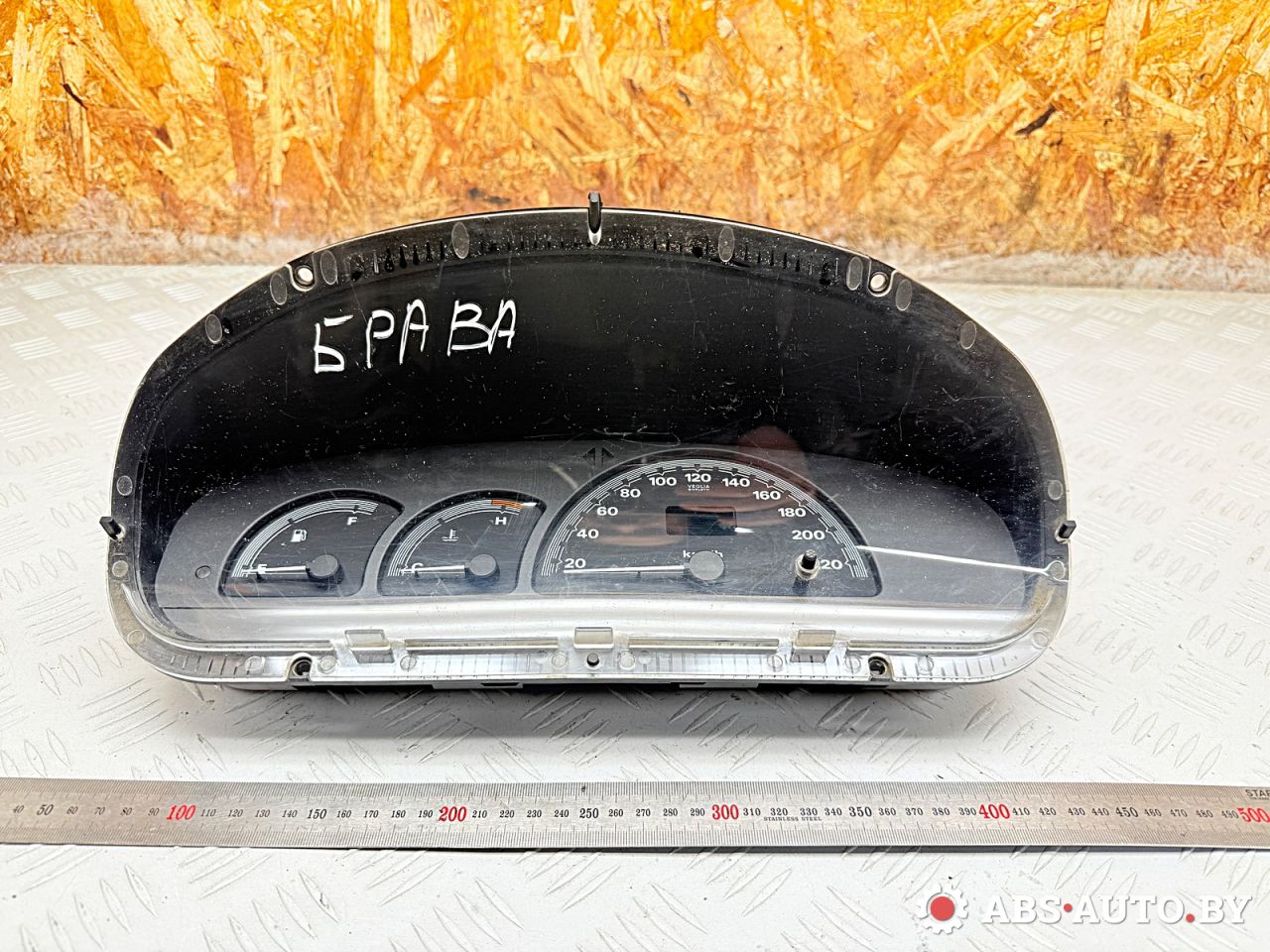 щиток приборов (приборная панель) Fiat Brava 1 поколение 2000, бензин, 6061150025 - фото №1