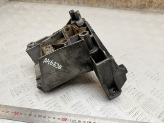 кронштейн гидроусилителя Volkswagen Touareg 1 поколение 2006, 3.0 л., BKS, дизель, АКПП, внедорожник 5 дв., полный привод, 059145169AA