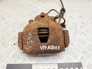 суппорт передний левый Renault Laguna 2 поколение 2002, 1.9 л., F9Q 750, дизель, МКПП, хетчбэк 5 дв., передний привод, 7701049103