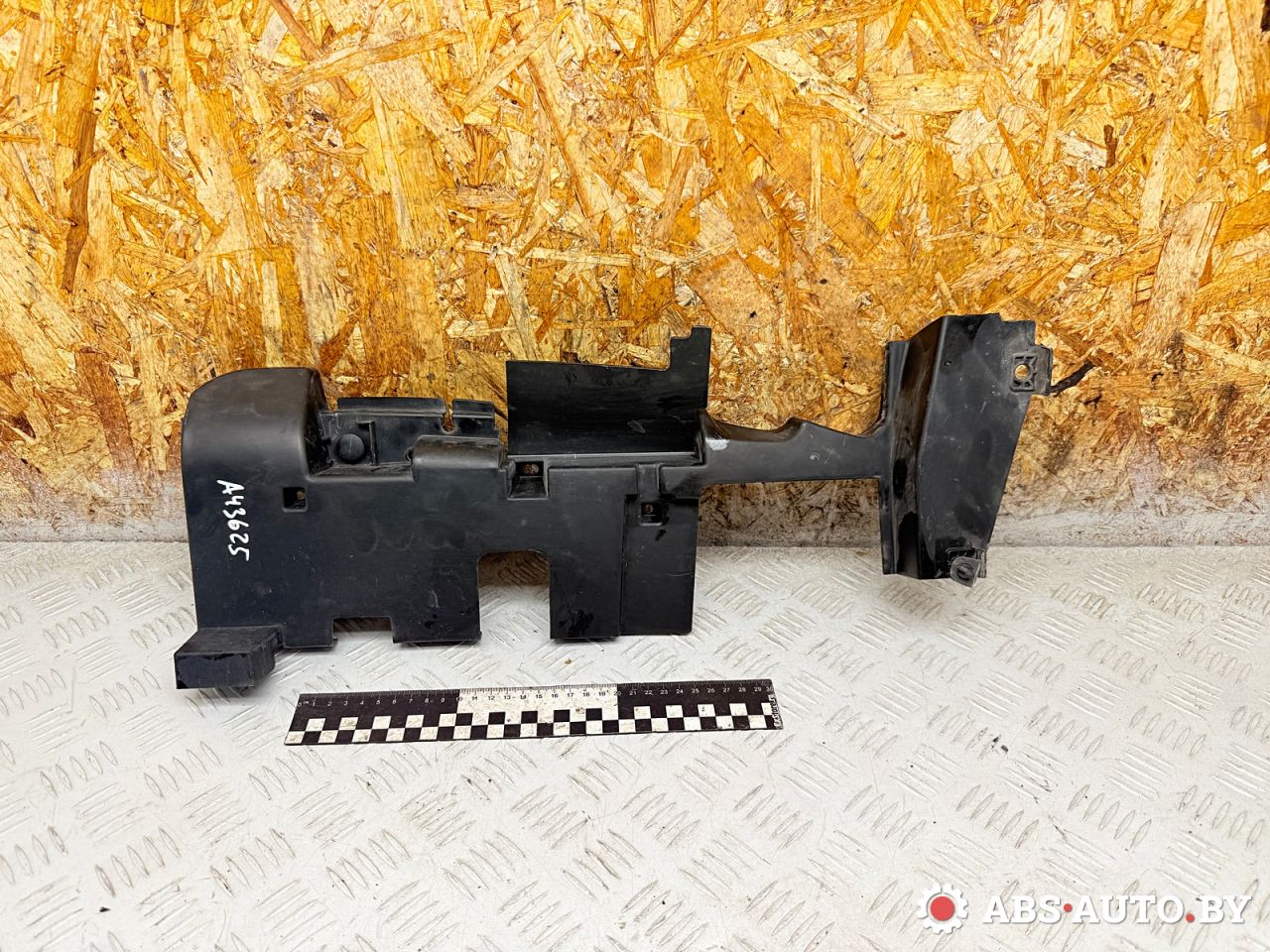 воздуховод (дефлектор) радиатора Jeep Cherokee 5 поколение 2016, 2.0 л., EBT, дизель, АКПП, внедорожник 5 дв., 68207951AA, T510067AB - фото №1