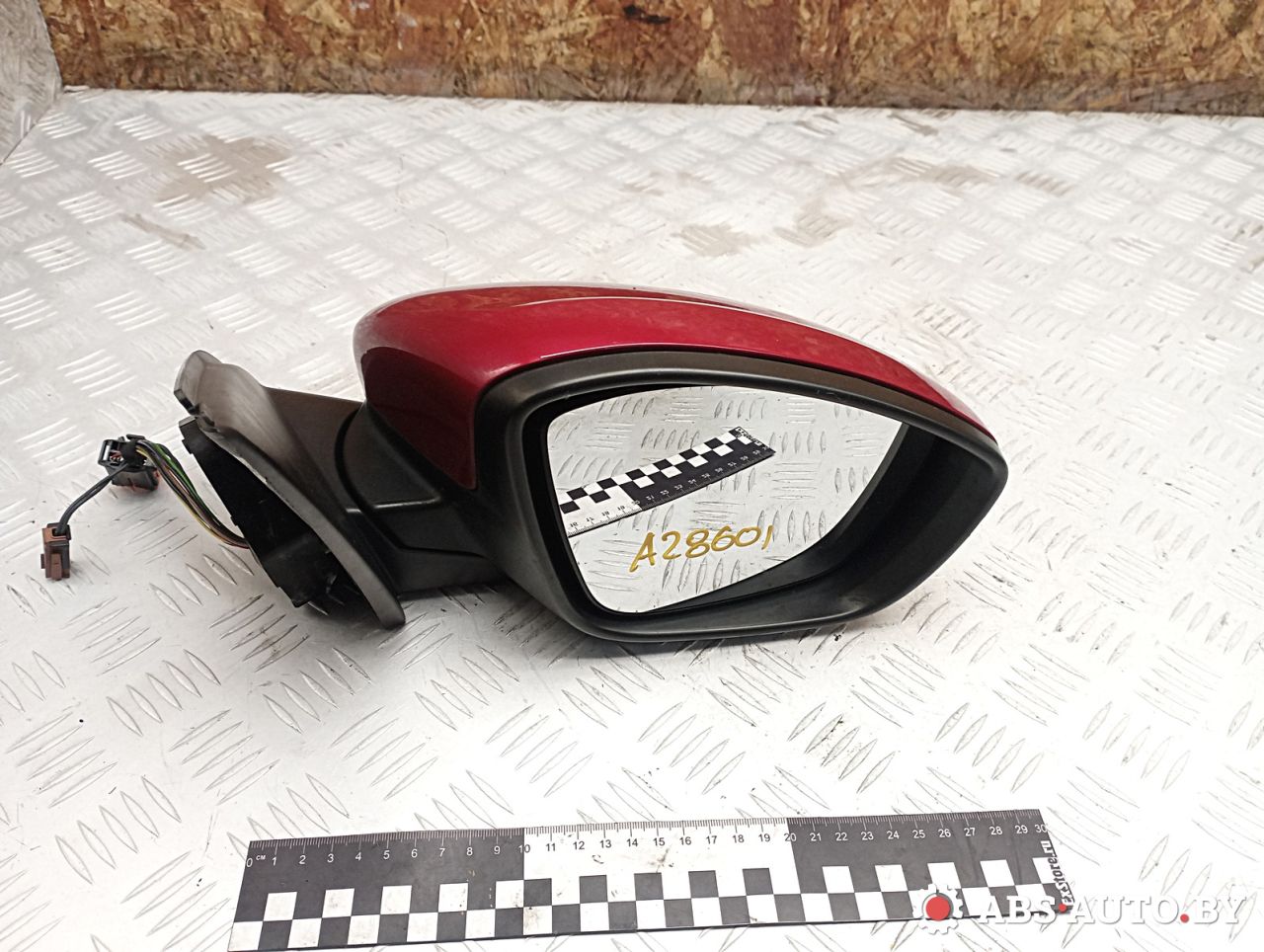 зеркало наружное правое Peugeot 308 T9 2014, 1.6 л., дизель, МКПП, хетчбэк 5 дв., правый руль, E20312230, 96778302XT - фото №1