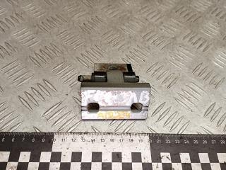 петля двери Volvo XC90 1 поколение 2005, 2.4 л., D 5244 T, дизель, АКПП, внедорожник 5 дв., полный подключаемый привод, правый руль