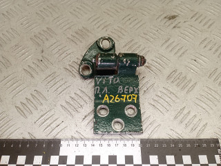 петля двери Mercedes-Benz Vito W638 2001, 2.2 л., OM 611.980, дизель, МКПП, микроавтобус