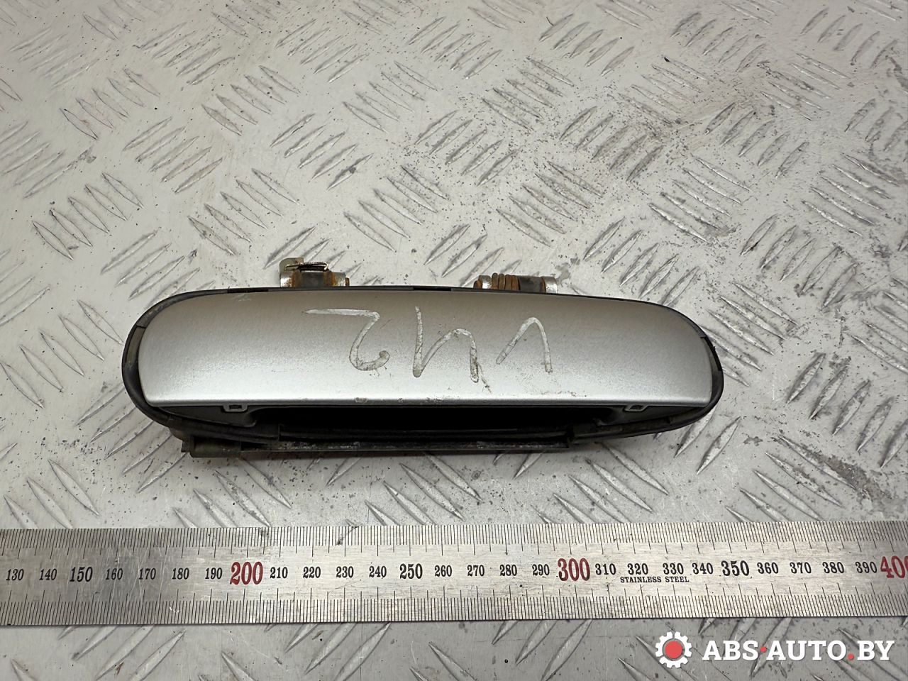 ручка наружная Audi A6 4B/C5 1997, 1.9 л., AFN, дизель, МКПП, седан, 4B2837886A - фото №1