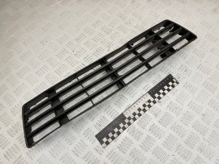 заглушка (решетка) в бампер Audi A6 4B/C5 1999, 2.5 л., AKN, дизель, МКПП, универсал, передний привод, 4B0807683F