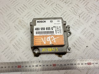 блок комфорта Audi A6 4B/C5 2000, 2.5 л., AKE, дизель, МКПП, полный привод, 4B0959655G, 0285001274