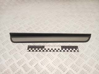 накладка на порог внутренняя Renault Laguna 2 поколение 2004, 1.8 л., бензин, МКПП, хетчбэк 5 дв., 8200026635