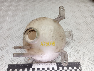 бачок расширительный Opel Corsa B 1998, 1.2 л., бензин, 90410058, 90410057