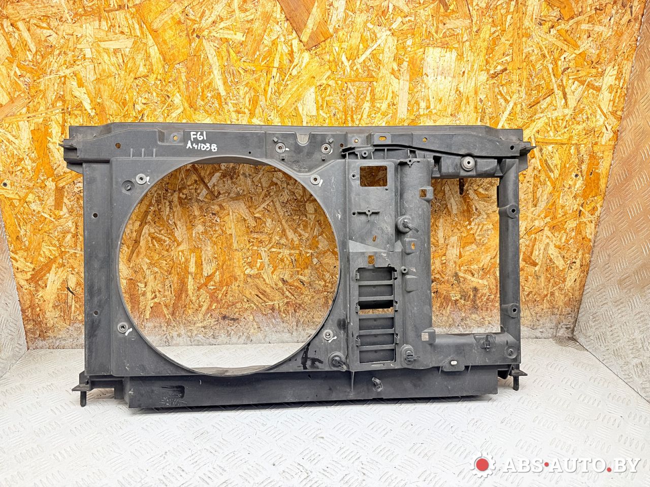 диффузор вентилятора Peugeot 3008 1 поколение 2011, 2.0 л., RHH (DW10CTED4), дизель, робот, 9680390580, 9680390180, 9651941680, 9680390480, 9680390280, 9680390380 - фото №1