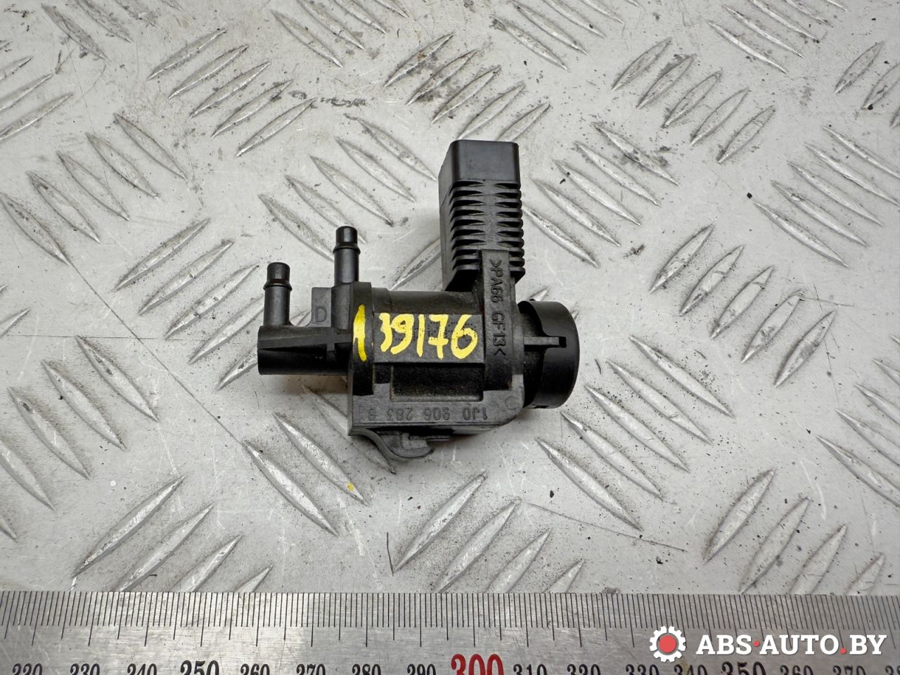 электромагнитный клапан Volkswagen Phaeton 1 поколение 2006, 3.2 л., бензин, АКПП, 1J0906283C, MAT1024EB, MAT1024FE, MAT1024KC, 702256000, 1K0906283A, 1J0906283B, 1J0906283, 1111361, 1514130, 6M2112B573AA, YM2112B573EA, MAT1024GP - фото №1