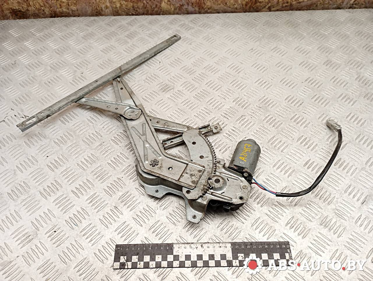 стеклоподъемник электрический задний левый Rover 400 Series 2 поколение 1998, 400344B - фото №1