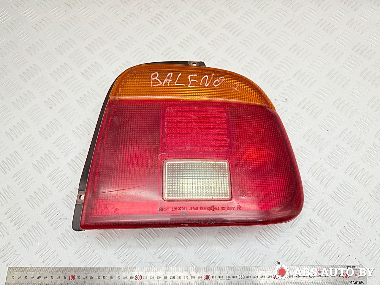 фонарь задний правый Suzuki Baleno 1 поколение 1999, седан, 22032021, 3308612R - фото №1
