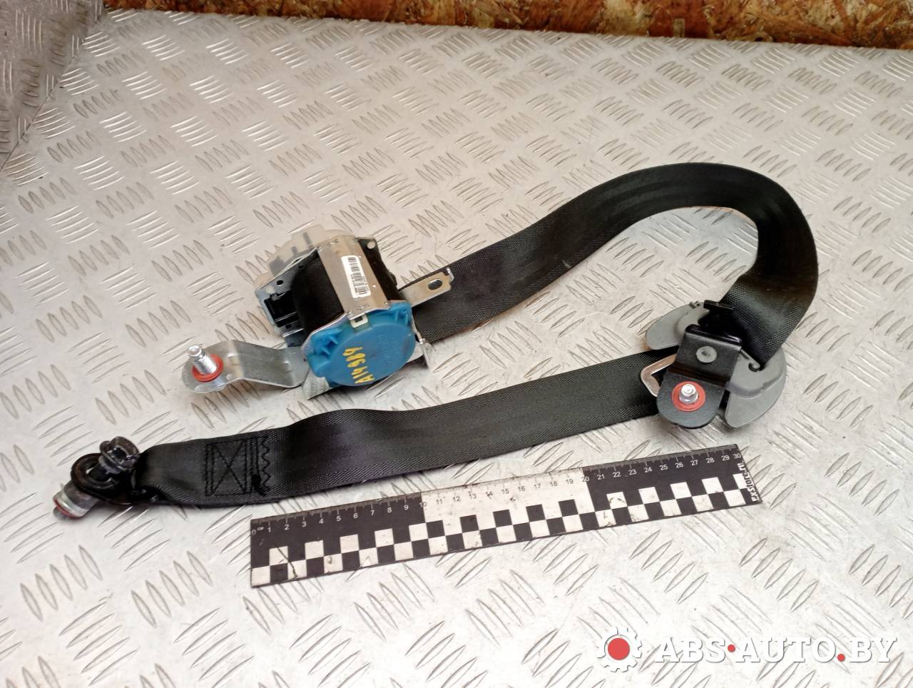 ремень безопасности Kia Sorento 2 поколение 2010, 2.2 л., дизель, МКПП, полный привод, правый руль, 898102P010, 898202P010, E11045739 - фото №1