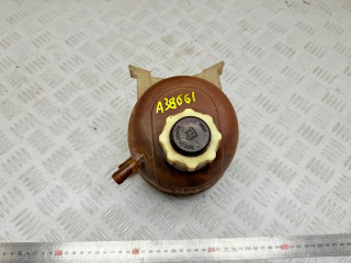 бачок расширительный Renault Scenic 1 поколение (1996 - 1999), 1.6 л., K7M 702, бензин, МКПП, 7700839184, 7700839184E