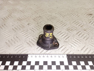 фланец (тройник) системы охлаждения Volkswagen Golf 3 поколение 1995, 1.8 л., бензин, 026121145E