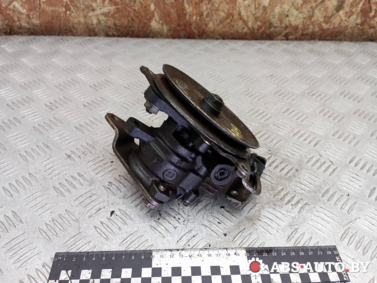 насос гидроусилителя руля Fiat Tempra 1 поколение 1994, 1.8 л., дизель, 12042, C12042 - фото №1