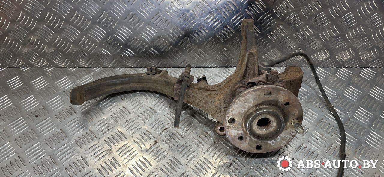 ступица передняя левая Mitsubishi Galant 8 поколение 1999 - фото №1