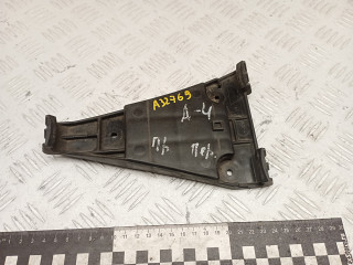 Крепление бампера переднего Audi A4 B5 1997, 8D0807284